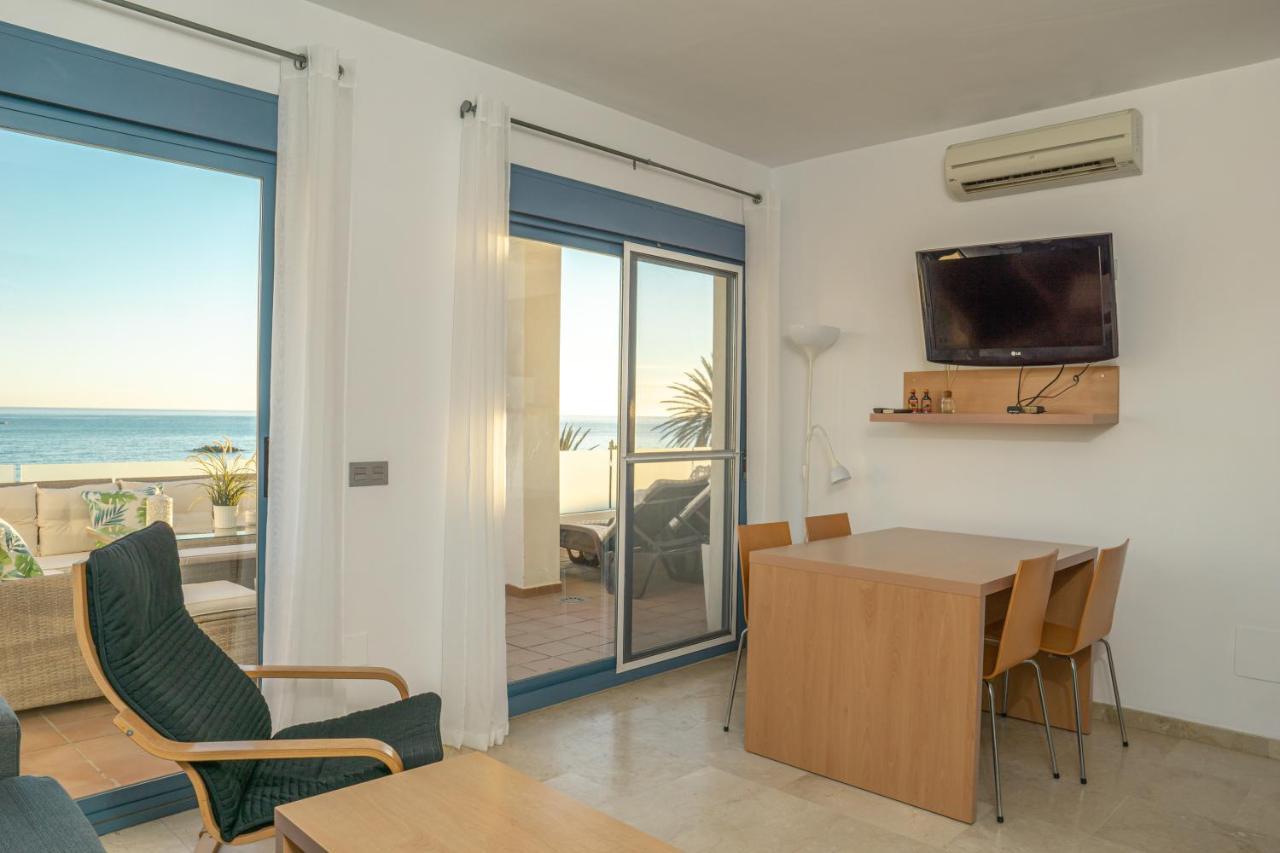 Apartamentos Varadero On The Beach La Cala Del Moral Buitenkant foto