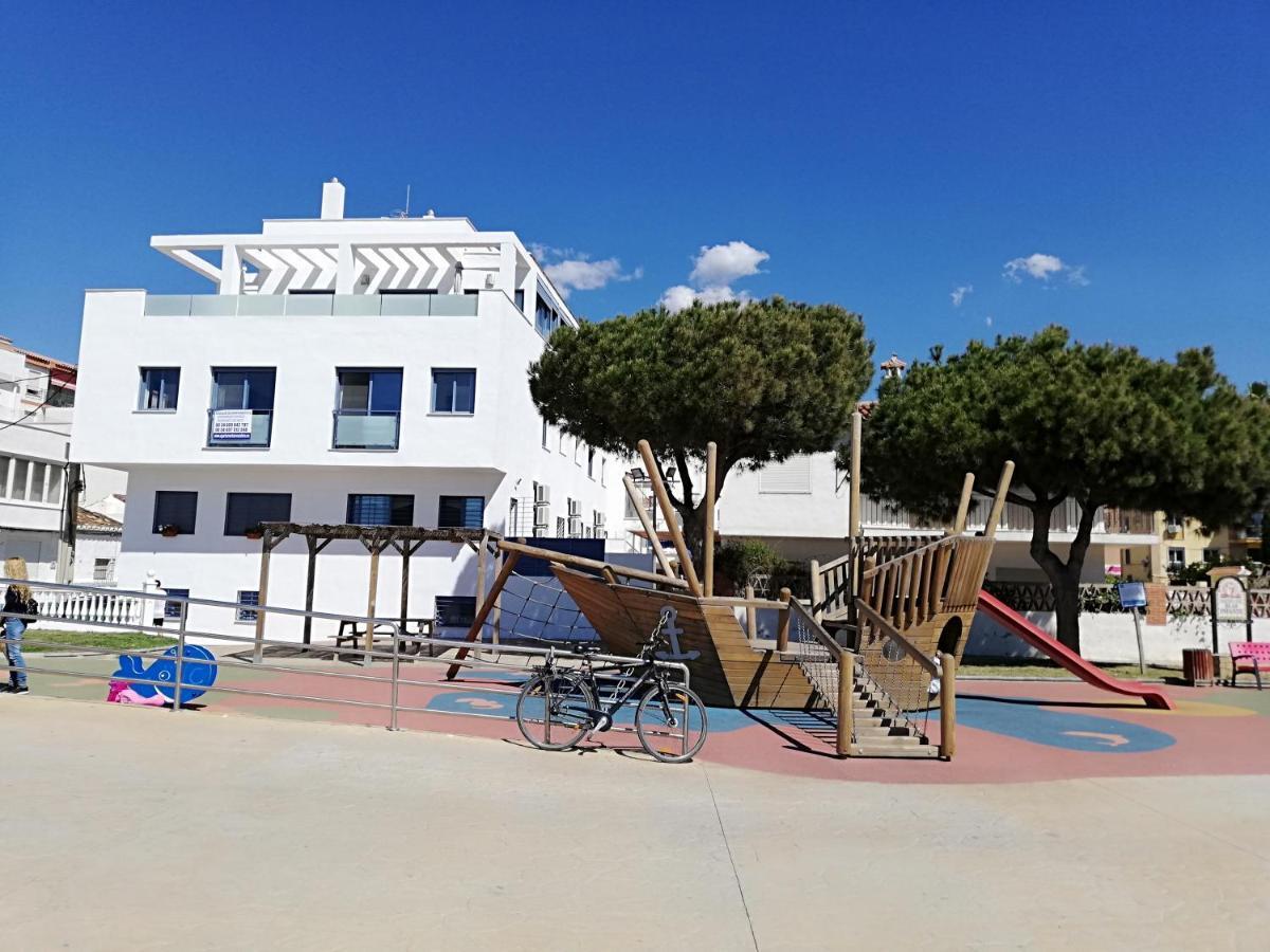 Apartamentos Varadero On The Beach La Cala Del Moral Buitenkant foto